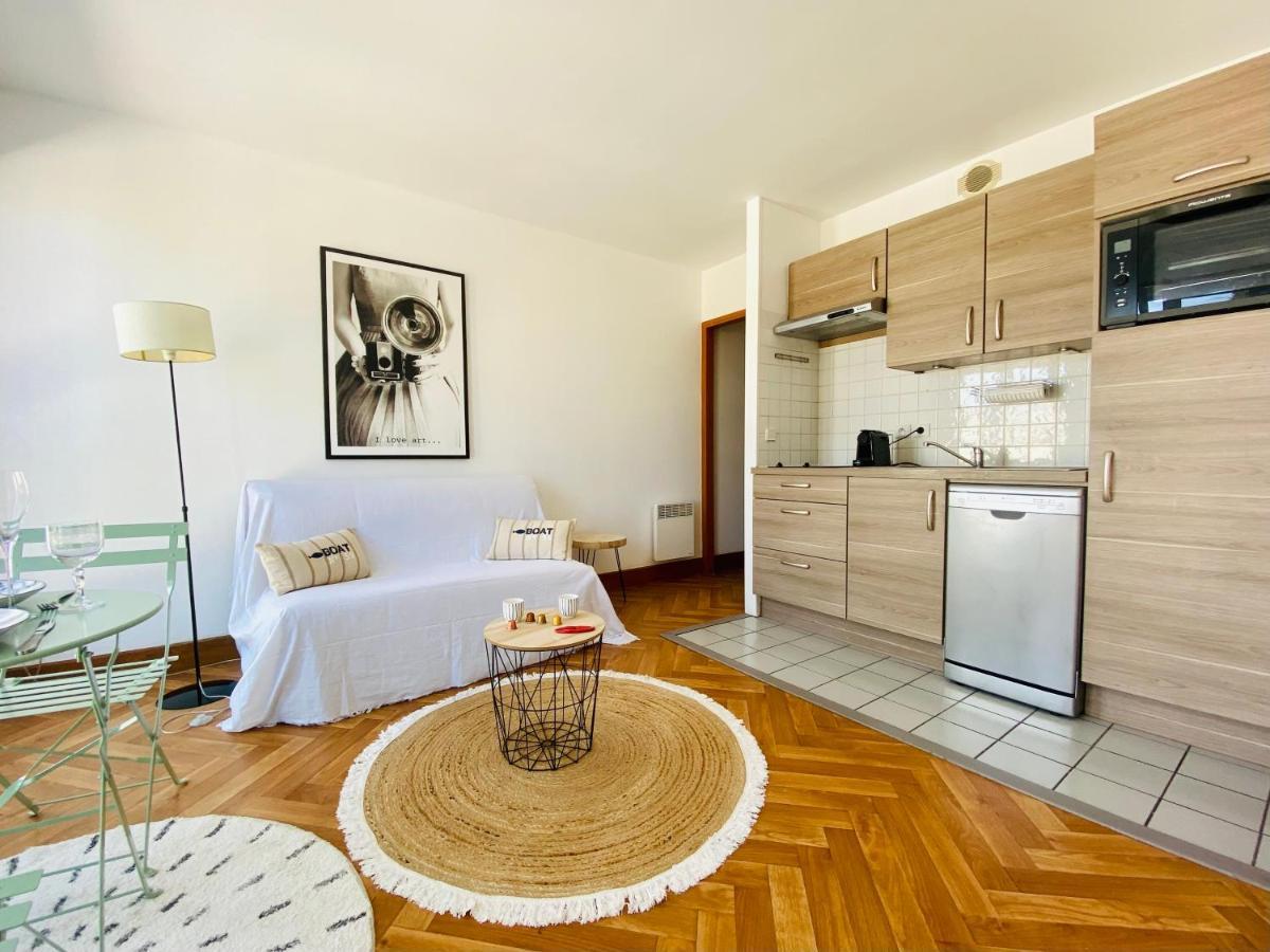 Appartement Saint Claude - Centre Port Ла Рошел Екстериор снимка